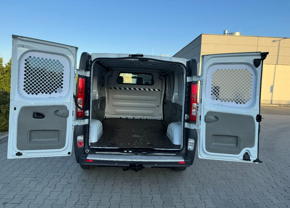Renault Trafic 2.0 DCI 115KM LONG 2012 Rok Klimatyzacja Nawigacja BEZWYPADKOWY - Цельнометаллический фургон: фото 5 Renault Trafic 2.0 DCI 115KM LONG 2012 Rok Klimatyzacja Nawigacja BEZWYPADKOWY - Цельнометаллический фургон: фото 5