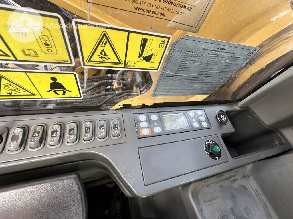 Гусеничный экскаватор CAT 374 F L: фото 21