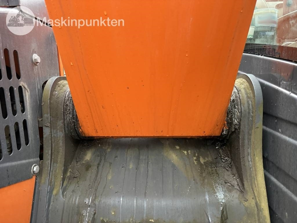 Гусеничный экскаватор Doosan DX 140 LCR-5: фото 35 Гусеничный экскаватор Doosan DX 140 LCR-5: фото 35