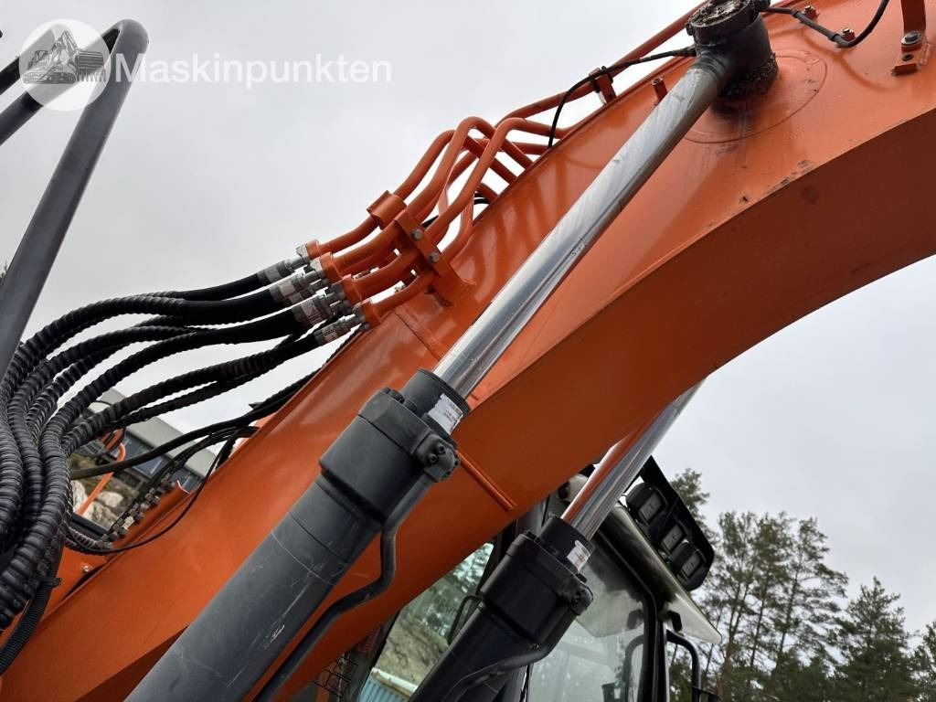 Гусеничный экскаватор Doosan DX 140 LCR-5: фото 37 Гусеничный экскаватор Doosan DX 140 LCR-5: фото 37