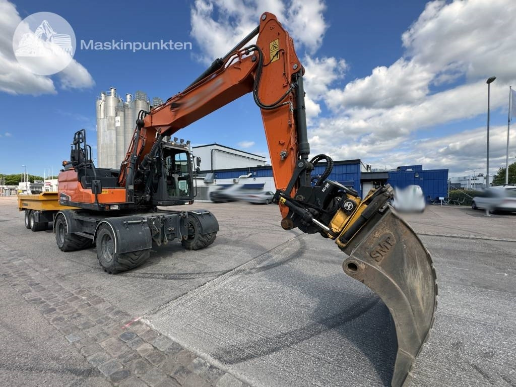 Doosan DX 160 W - Колёсный экскаватор: фото 5 Doosan DX 160 W - Колёсный экскаватор: фото 5