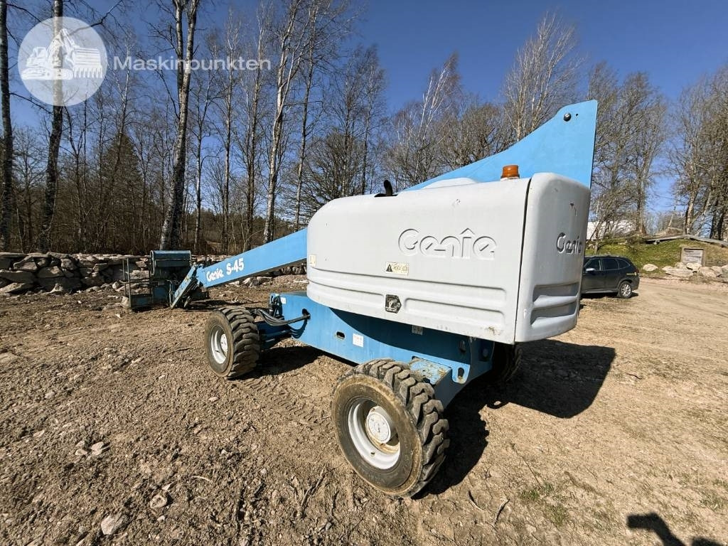 Genie S 45 - Телескопический подъемник: фото 3 Genie S 45 - Телескопический подъемник: фото 3