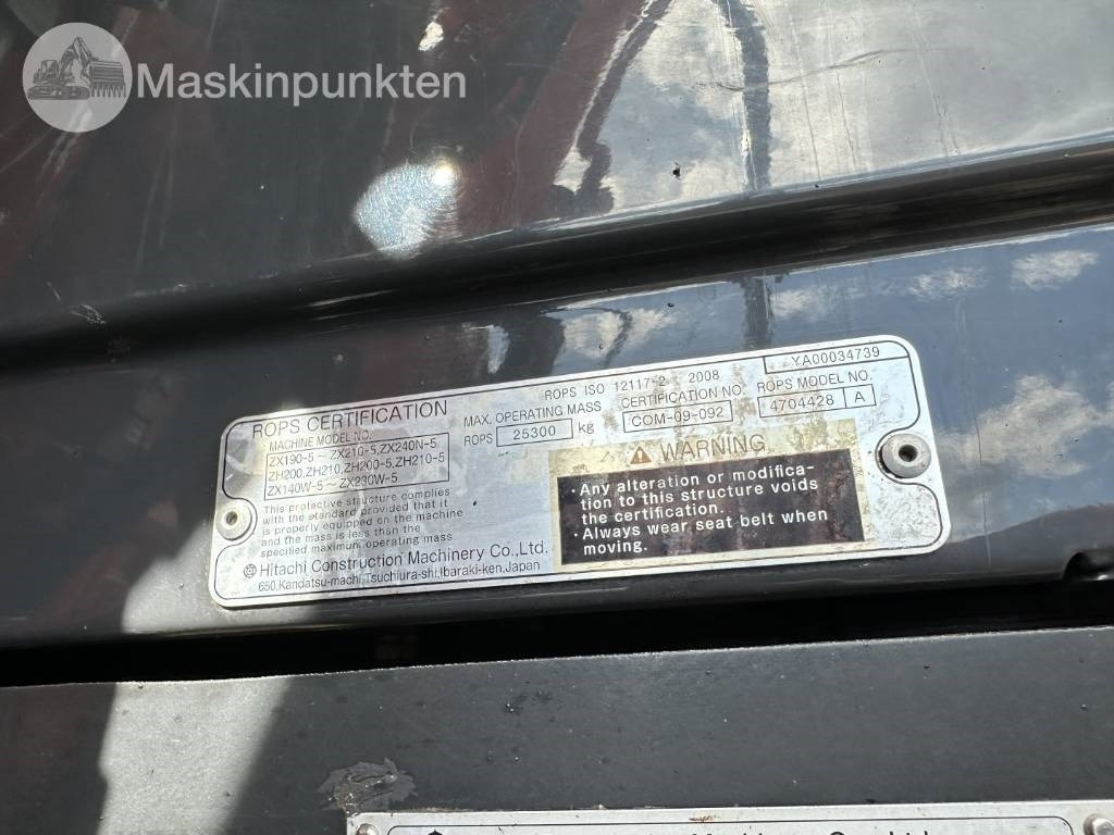 Колёсный экскаватор Hitachi ZX 140 W-5B: фото 10