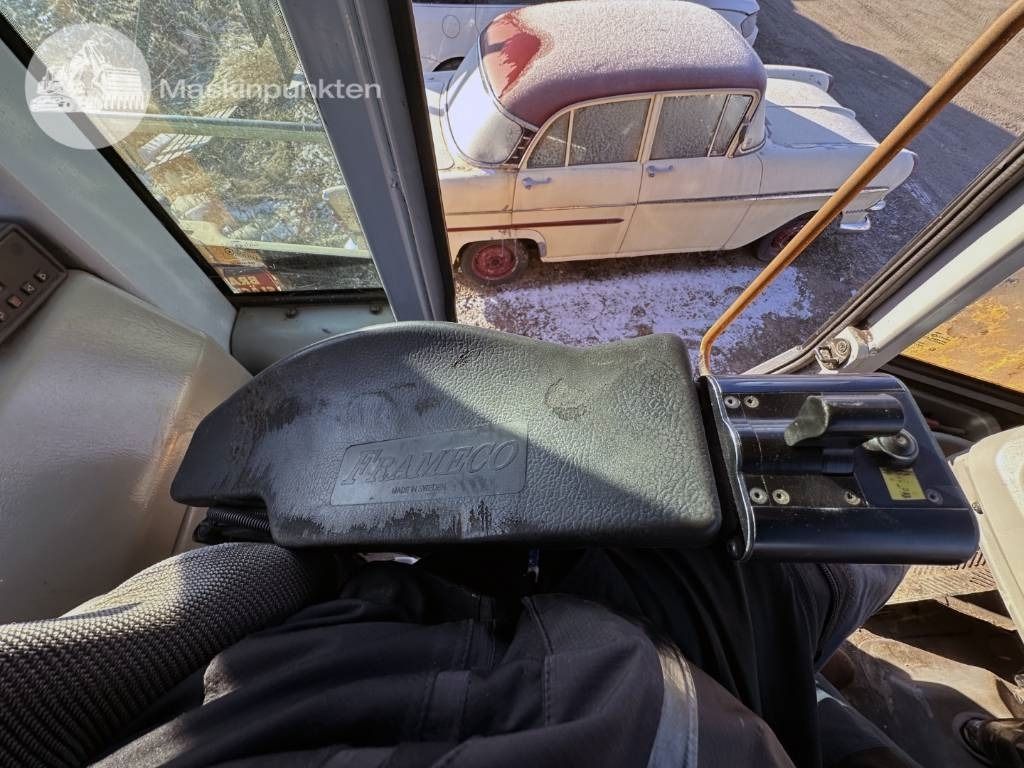 Колёсный погрузчик Hyundai HL 730 TM-7: фото 28 Колёсный погрузчик Hyundai HL 730 TM-7: фото 28