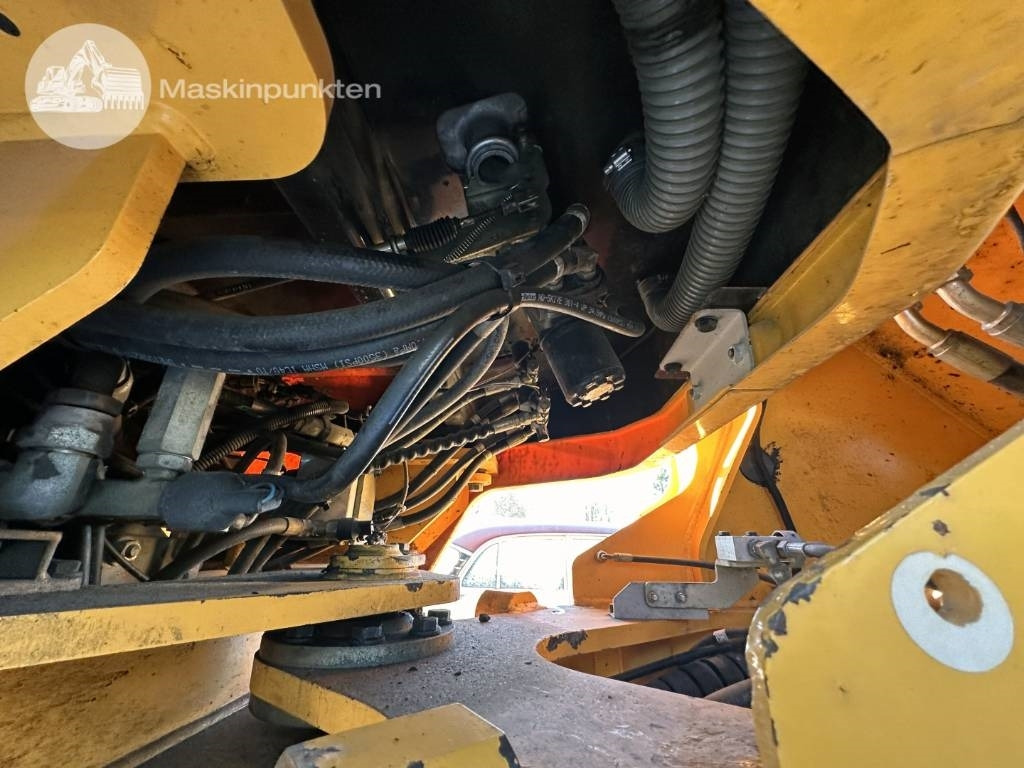 Колёсный погрузчик Hyundai HL 730 TM-7: фото 45 Колёсный погрузчик Hyundai HL 730 TM-7: фото 45