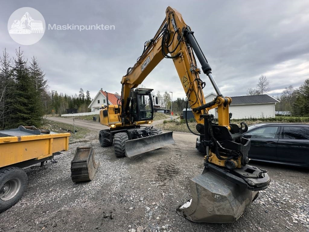 JCB JS 145 W - Колёсный экскаватор: фото 4 JCB JS 145 W - Колёсный экскаватор: фото 4