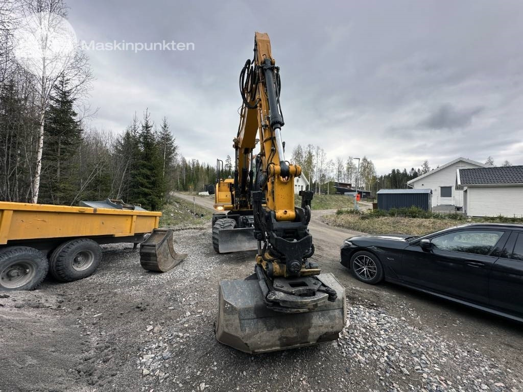 JCB JS 145 W - Колёсный экскаватор: фото 3 JCB JS 145 W - Колёсный экскаватор: фото 3