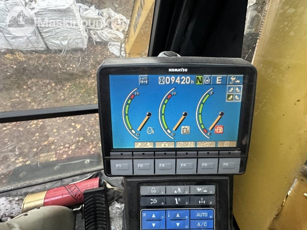 Колёсный экскаватор Komatsu PW 148-8: фото 20