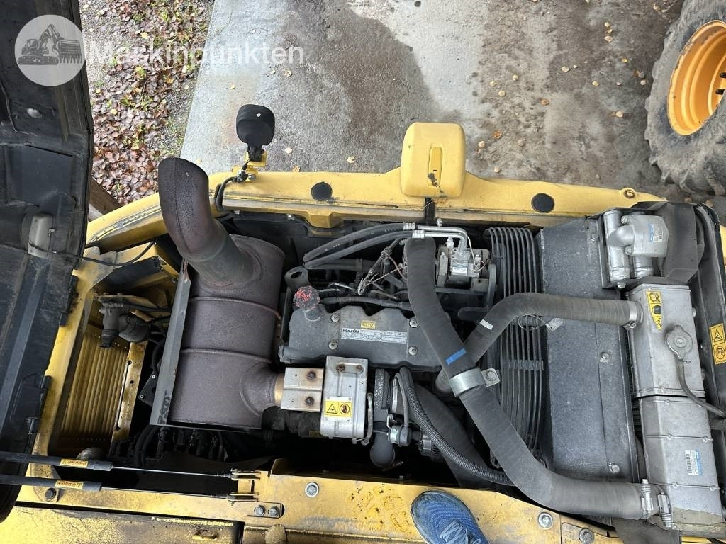 Колёсный экскаватор Komatsu PW 148-8: фото 42