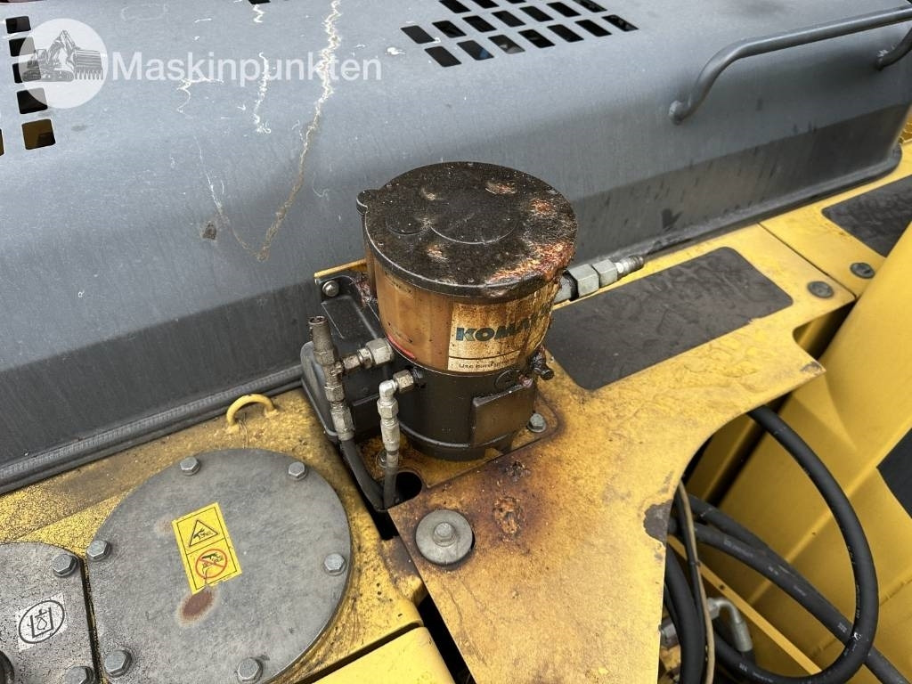 Колёсный экскаватор Komatsu PW 148-8: фото 47