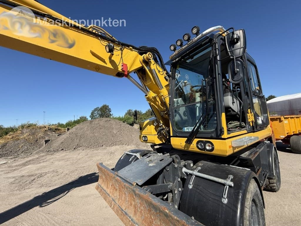 Колёсный экскаватор Komatsu PW 158: фото 18