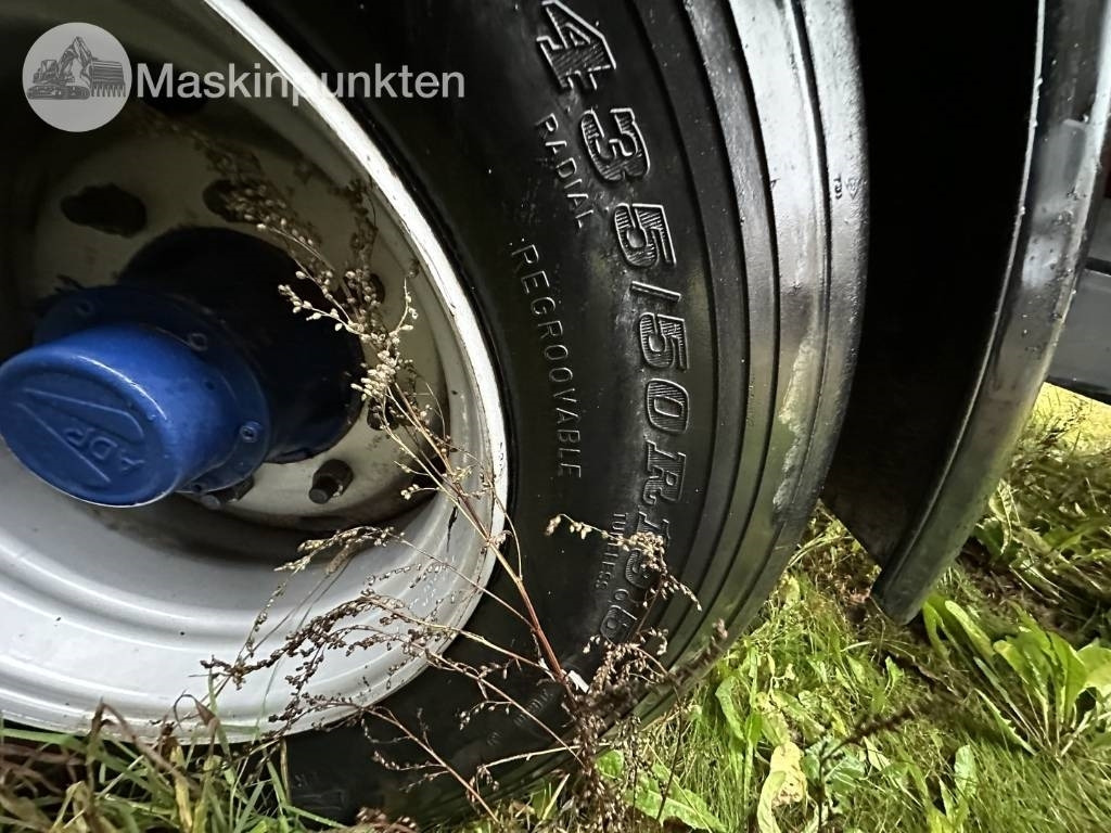 Кормораздатчик Kverneland Siloking TrailedLine Duo 2218-20: фото 14 Кормораздатчик Kverneland Siloking TrailedLine Duo 2218-20: фото 14