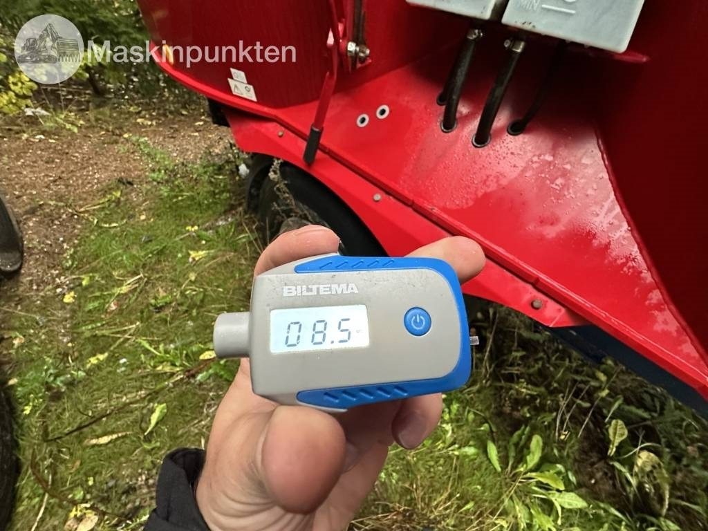 Кормораздатчик Kverneland Siloking TrailedLine Duo 2218-20: фото 13 Кормораздатчик Kverneland Siloking TrailedLine Duo 2218-20: фото 13