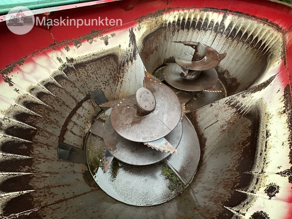 Кормораздатчик Kverneland Siloking TrailedLine Duo 2218-20: фото 19 Кормораздатчик Kverneland Siloking TrailedLine Duo 2218-20: фото 19