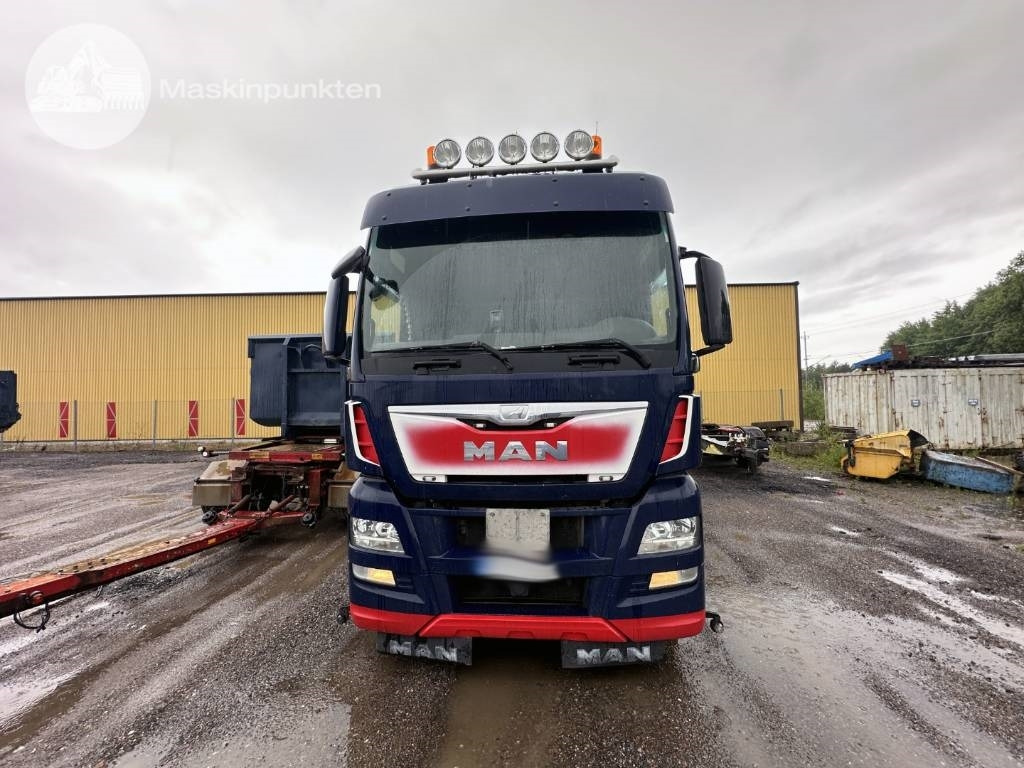 MAN TGX 26.480 - Грузовик с закрытым кузовом: фото 2 MAN TGX 26.480 - Грузовик с закрытым кузовом: фото 2
