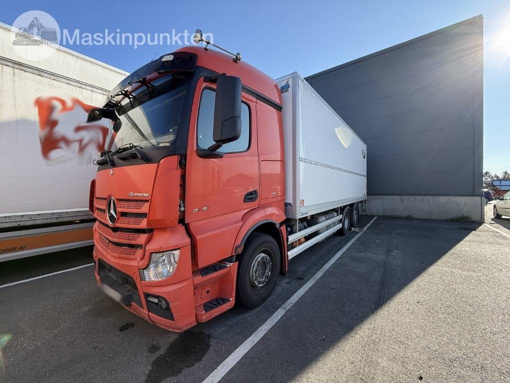 Mercedes-Benz Actros 2551 - Рефрижератор: фото 1 Mercedes-Benz Actros 2551 - Рефрижератор: фото 1