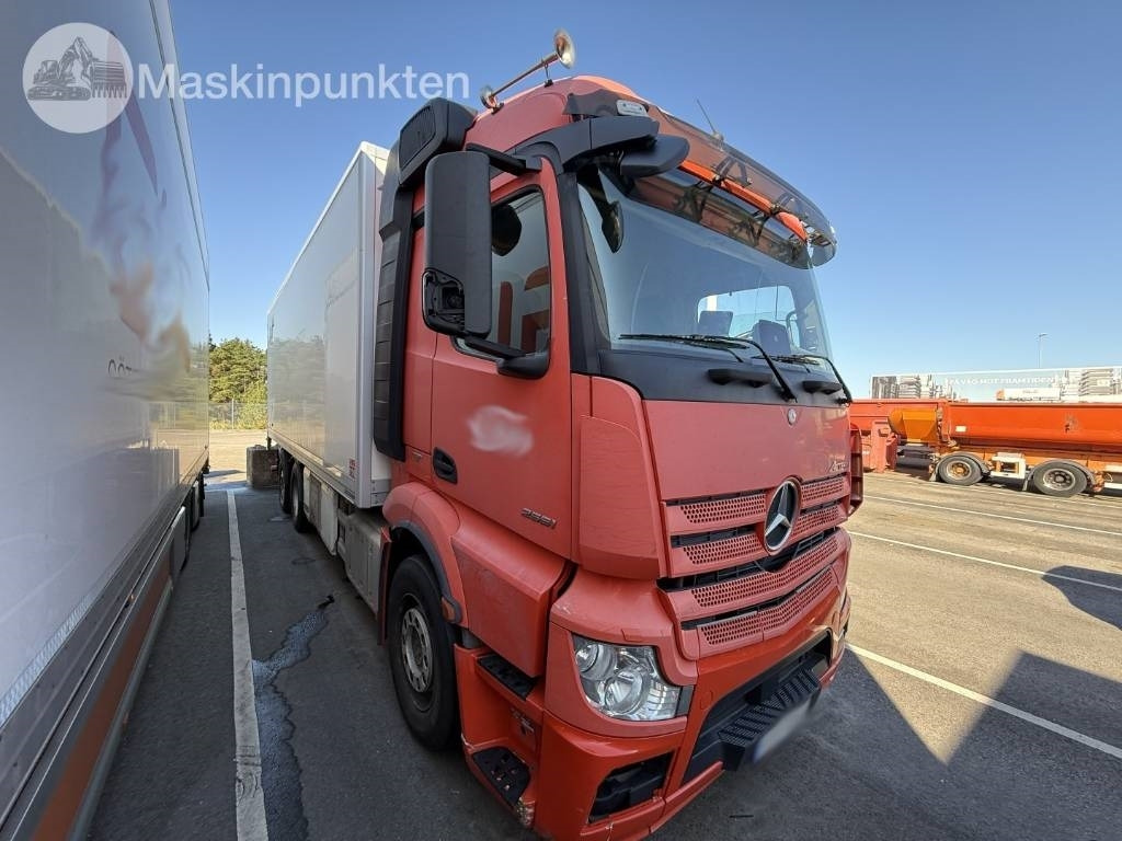 Mercedes-Benz Actros 2551 - Рефрижератор: фото 3 Mercedes-Benz Actros 2551 - Рефрижератор: фото 3