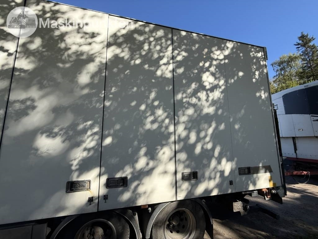 Scania R 620 в лизинг Scania R 620: фото 25 Scania R 620 в лизинг Scania R 620: фото 25