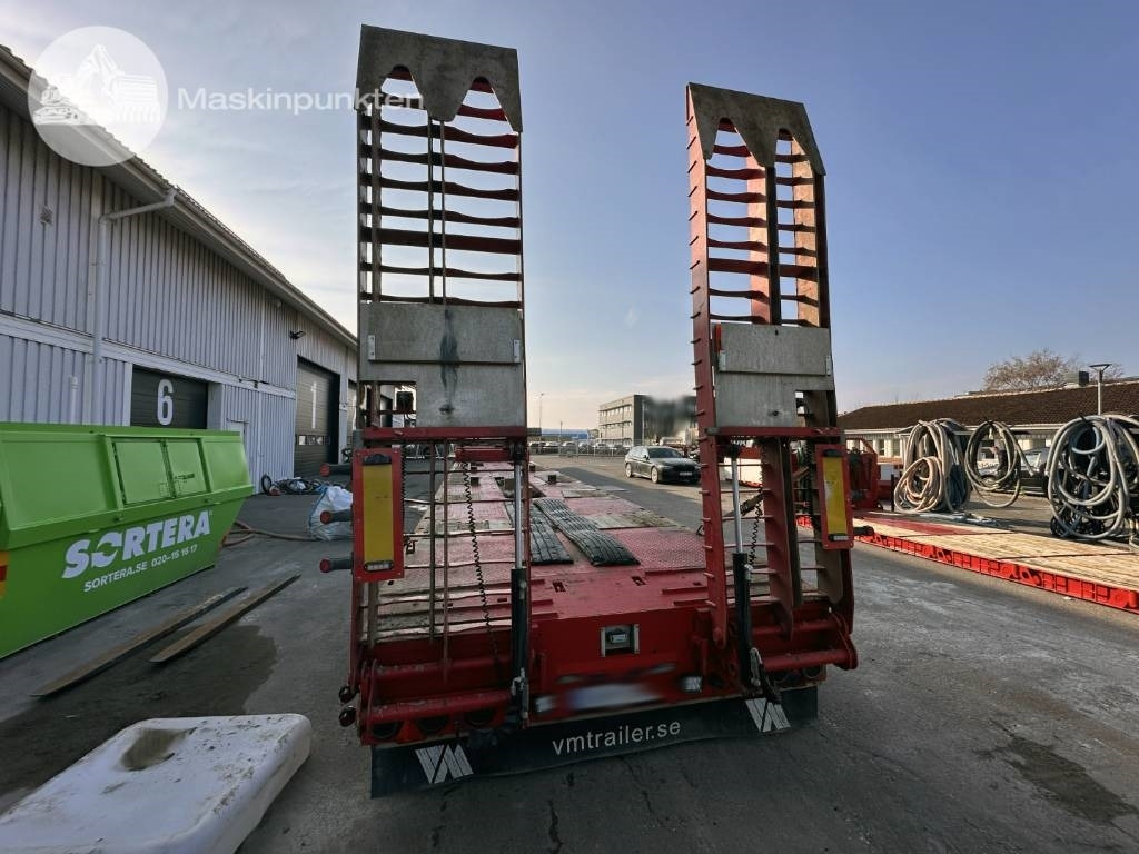 Vm-trailer VM 41-4-RLSZO-S JUMBO - Низкорамный полуприцеп: фото 5 Vm-trailer VM 41-4-RLSZO-S JUMBO - Низкорамный полуприцеп: фото 5