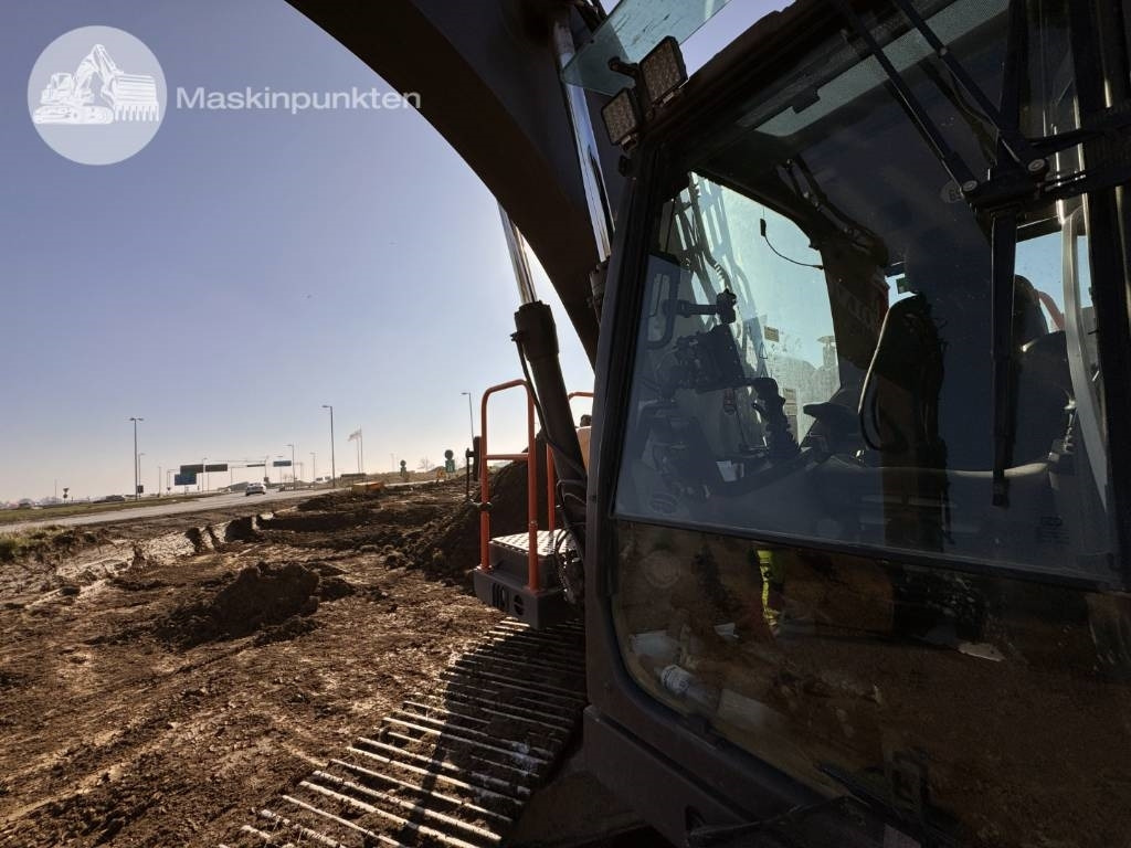 Гусеничный экскаватор Volvo EC 140 EL: фото 37