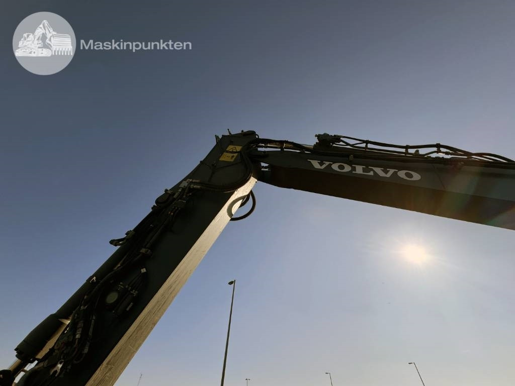 Гусеничный экскаватор Volvo EC 140 EL: фото 34