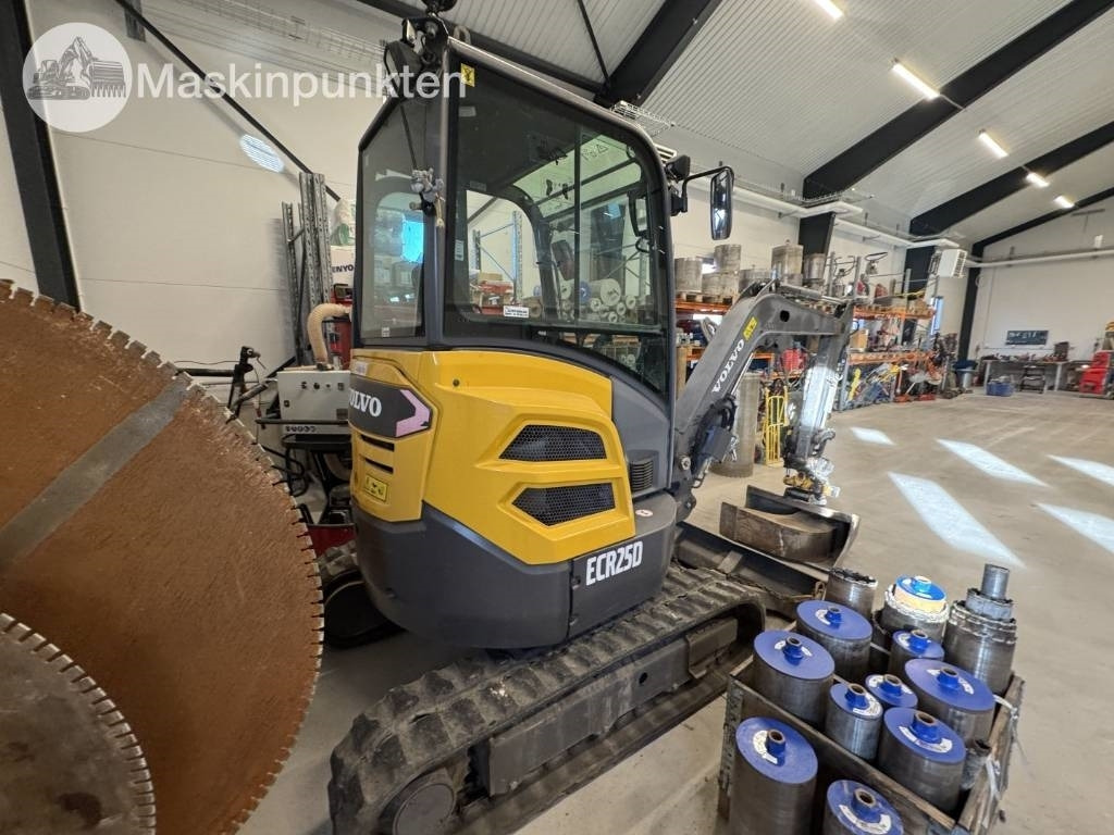Volvo ECR 25 D - Мини-экскаватор: фото 3 Volvo ECR 25 D - Мини-экскаватор: фото 3