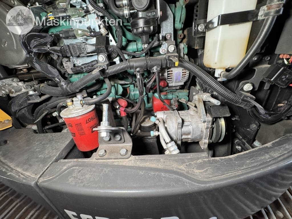 Мини-экскаватор Volvo ECR 88 D: фото 50