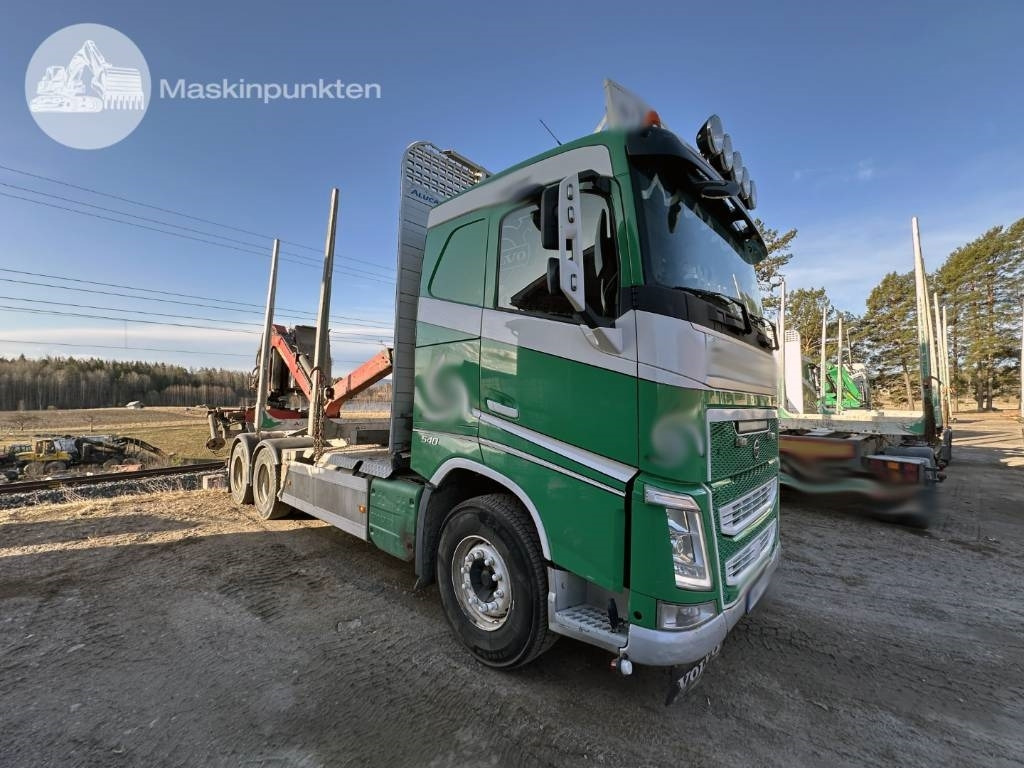 Volvo FH 540 - Лесовоз: фото 1 Volvo FH 540 - Лесовоз: фото 1