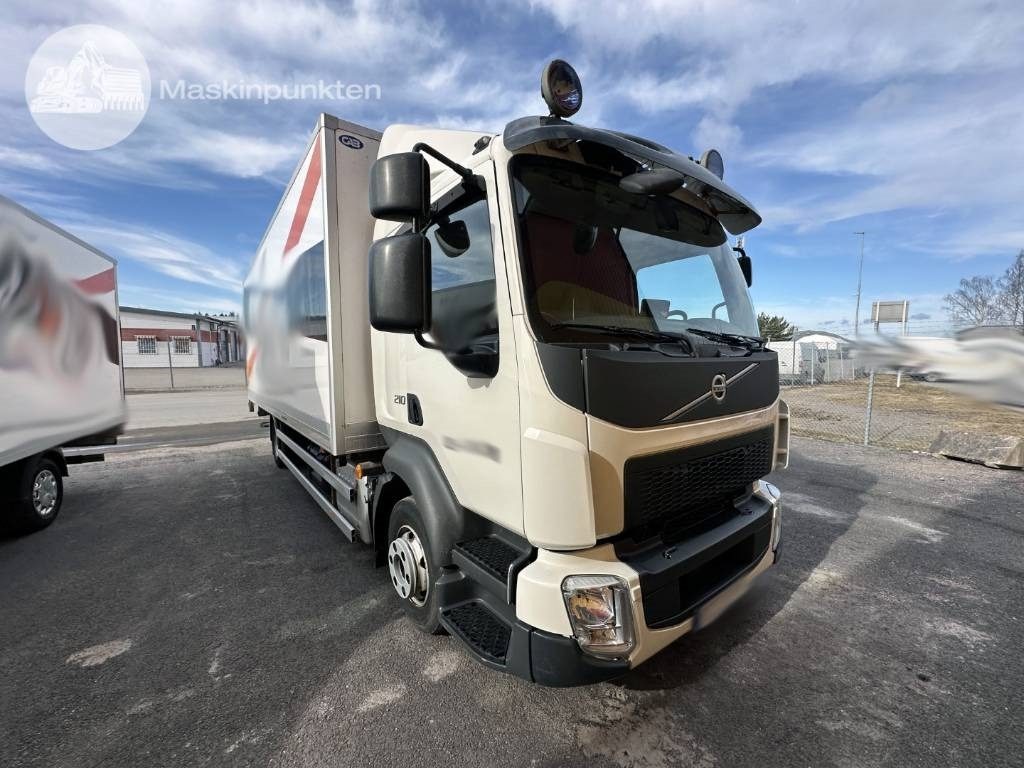 Volvo FL 210 - Грузовик с закрытым кузовом: фото 3 Volvo FL 210 - Грузовик с закрытым кузовом: фото 3