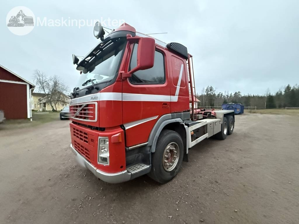 Volvo FM 12 - Крюковой мультилифт: фото 1 Volvo FM 12 - Крюковой мультилифт: фото 1