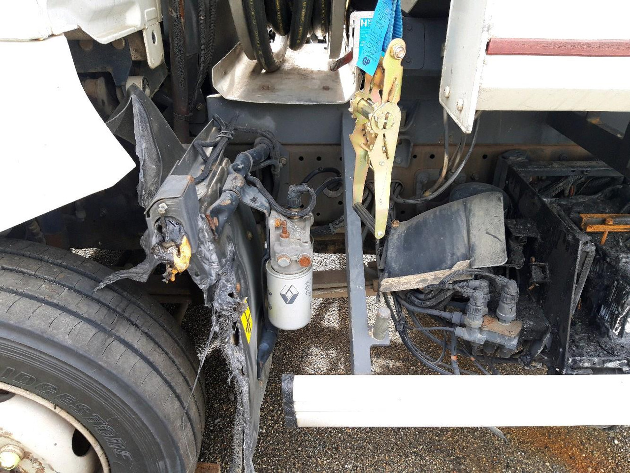 RENAULT MIDLUM CITERNE 7500 в лизинг RENAULT MIDLUM CITERNE 7500: фото 20