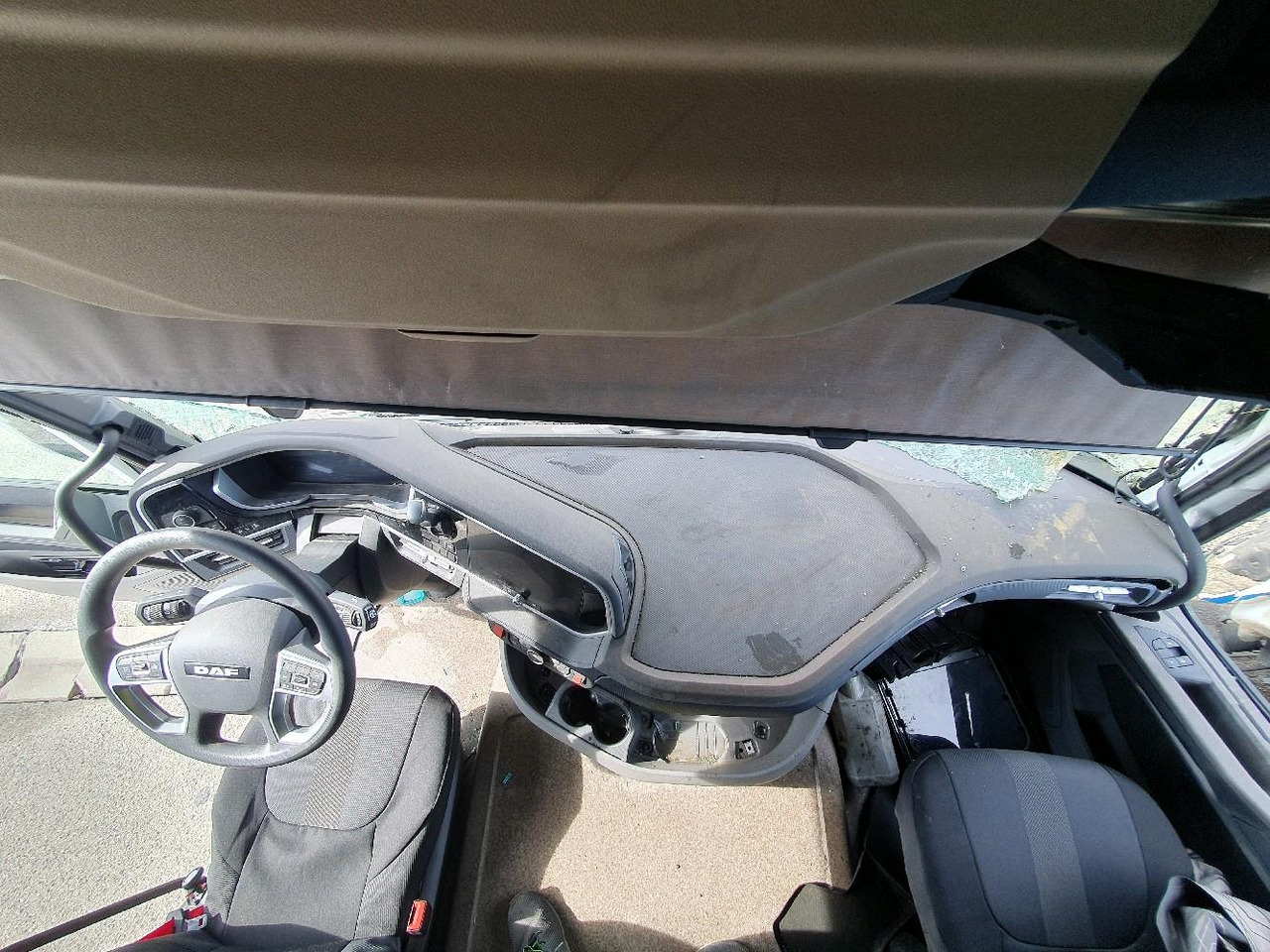 Тягач DAF XF 480: фото 11 Тягач DAF XF 480: фото 11