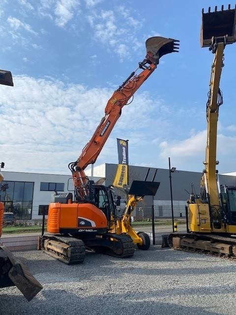 Doosan DX140LCR-5 - Гусеничный экскаватор: фото 2 Doosan DX140LCR-5 - Гусеничный экскаватор: фото 2