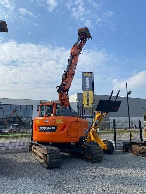 Doosan DX140LCR-5 - Гусеничный экскаватор: фото 3 Doosan DX140LCR-5 - Гусеничный экскаватор: фото 3