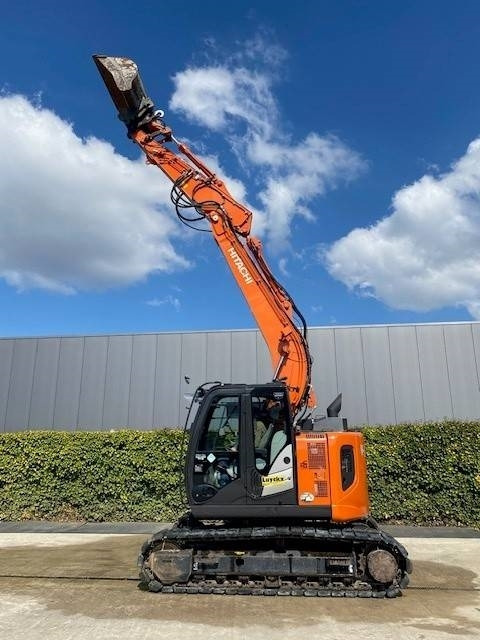 Hitachi 135US-6 - Гусеничный экскаватор: фото 4 Hitachi 135US-6 - Гусеничный экскаватор: фото 4