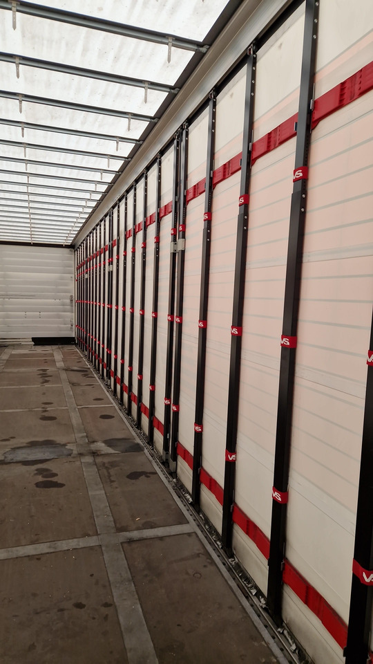 KOTSCHENREUTHER SPM218 MEGA SHUTTLE 15,6m LIKE NEW 6 PIECES - Тентованный полуприцеп: фото 5 KOTSCHENREUTHER SPM218 MEGA SHUTTLE 15,6m LIKE NEW 6 PIECES - Тентованный полуприцеп: фото 5
