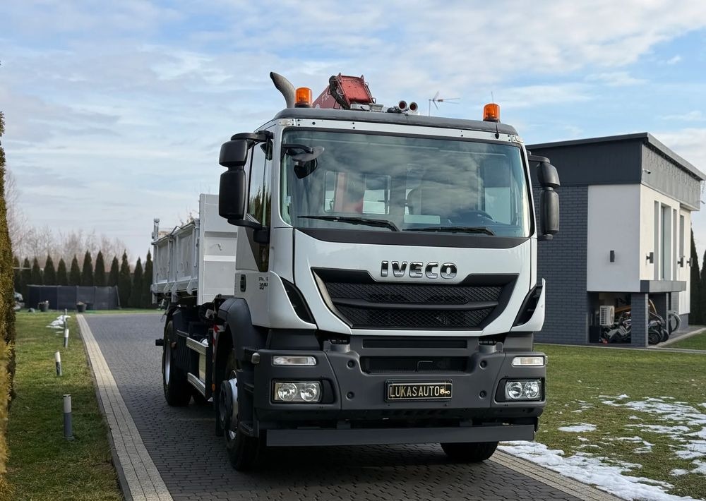 Iveco STRALIS 330 / 4x2 / FASSI F135 / WYWROTKA - Самосвал: фото 4 Iveco STRALIS 330 / 4x2 / FASSI F135 / WYWROTKA - Самосвал: фото 4