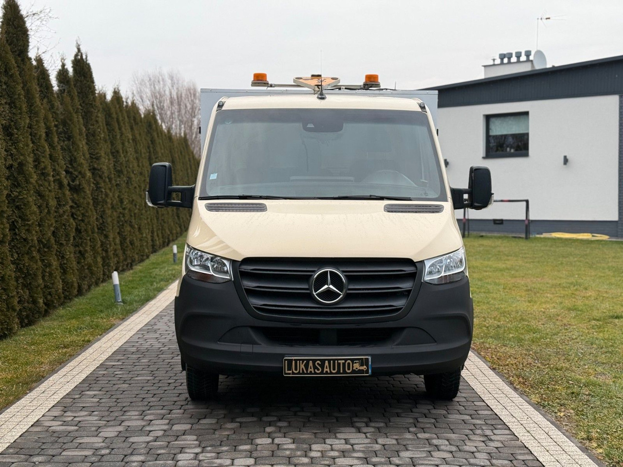 Mercedes-Benz SPRINTER TIPPER - Малотоннажный самосвал: фото 2 Mercedes-Benz SPRINTER TIPPER - Малотоннажный самосвал: фото 2