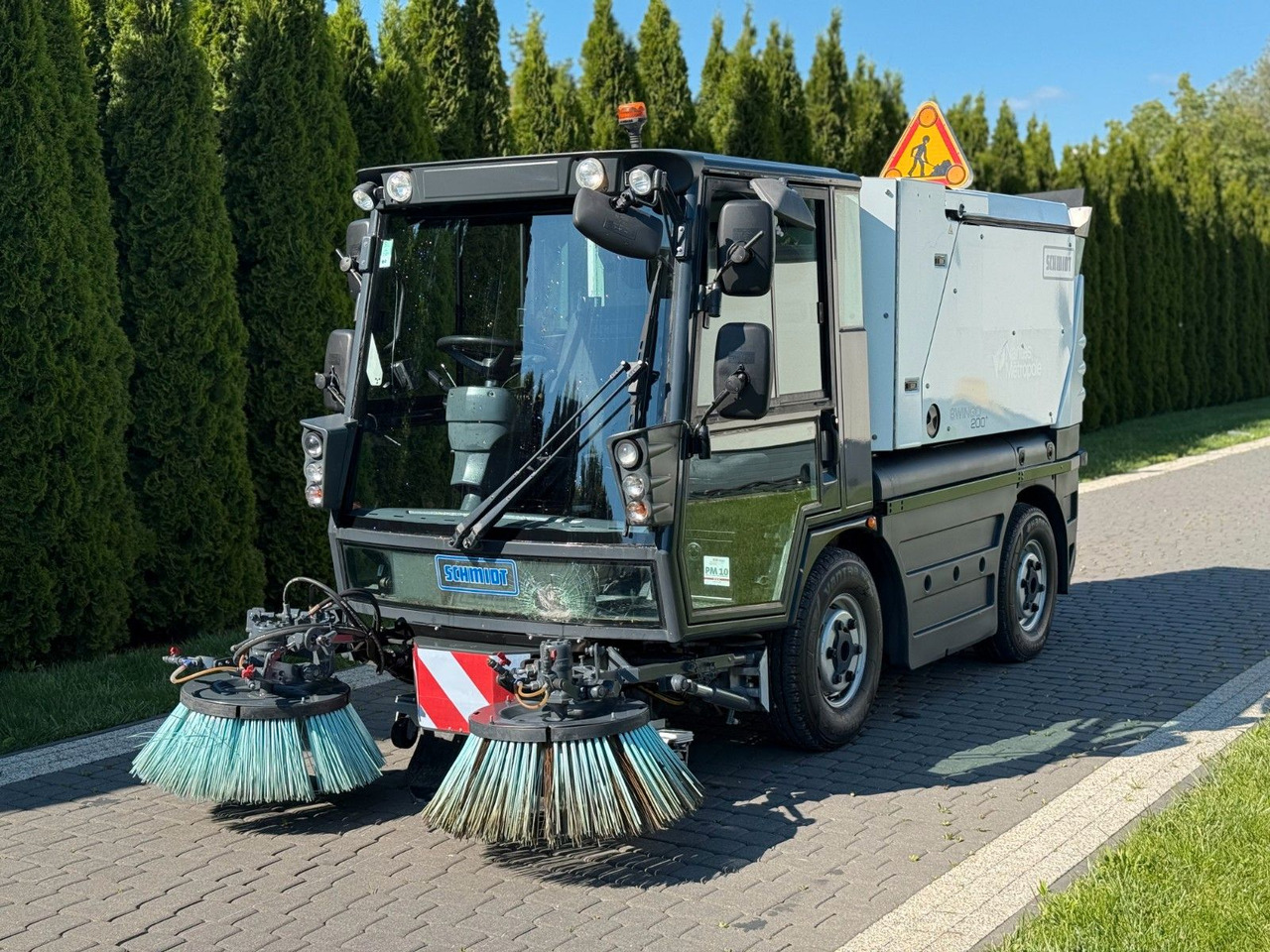 Schmidt SWINGO 200+ - Подметально-уборочная машина: фото 1 Schmidt SWINGO 200+ - Подметально-уборочная машина: фото 1
