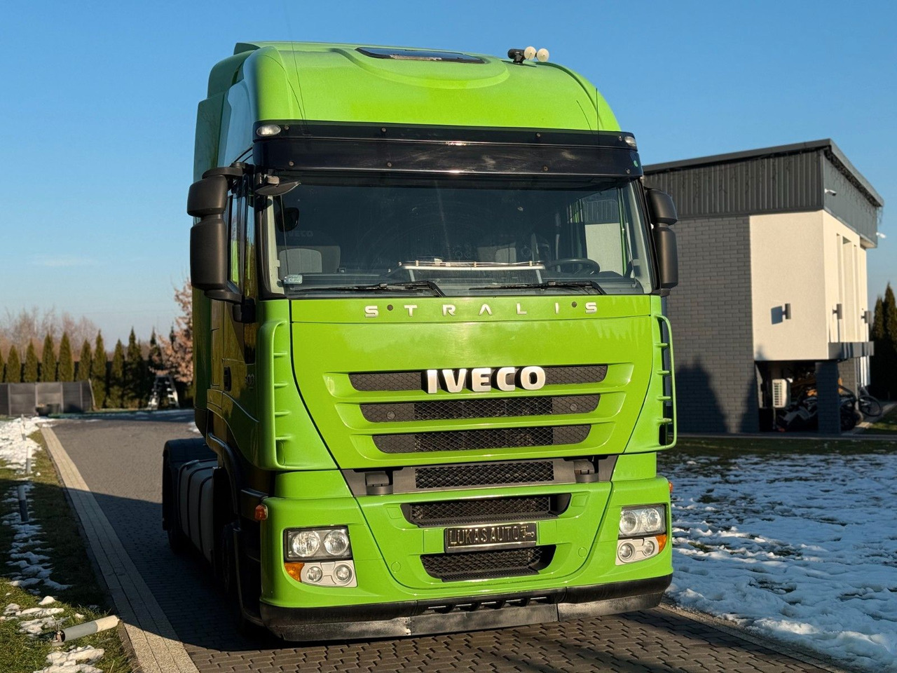 Iveco STRALIS 500 LOW DECK MANUAL - Тягач: фото 3 Iveco STRALIS 500 LOW DECK MANUAL - Тягач: фото 3