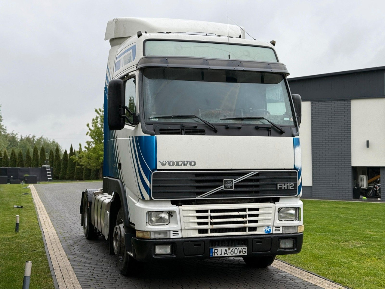 Volvo FH 460 XL - Тягач: фото 2 Volvo FH 460 XL - Тягач: фото 2