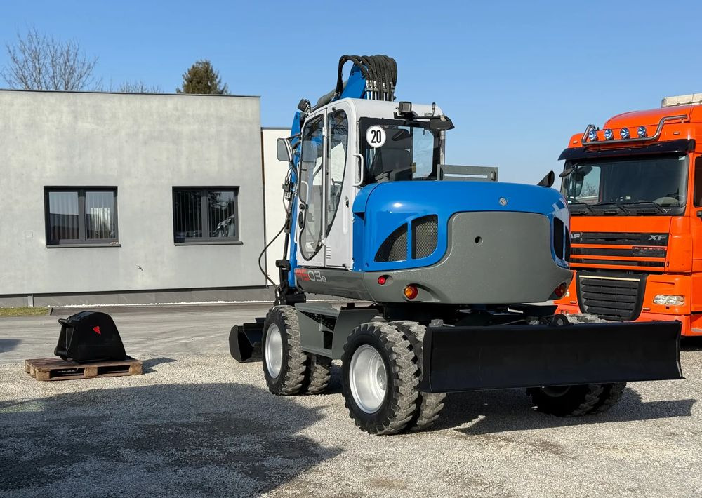 Колёсный экскаватор Wacker Neuson 9503-2 TRZY ŁYŻKI: фото 6
