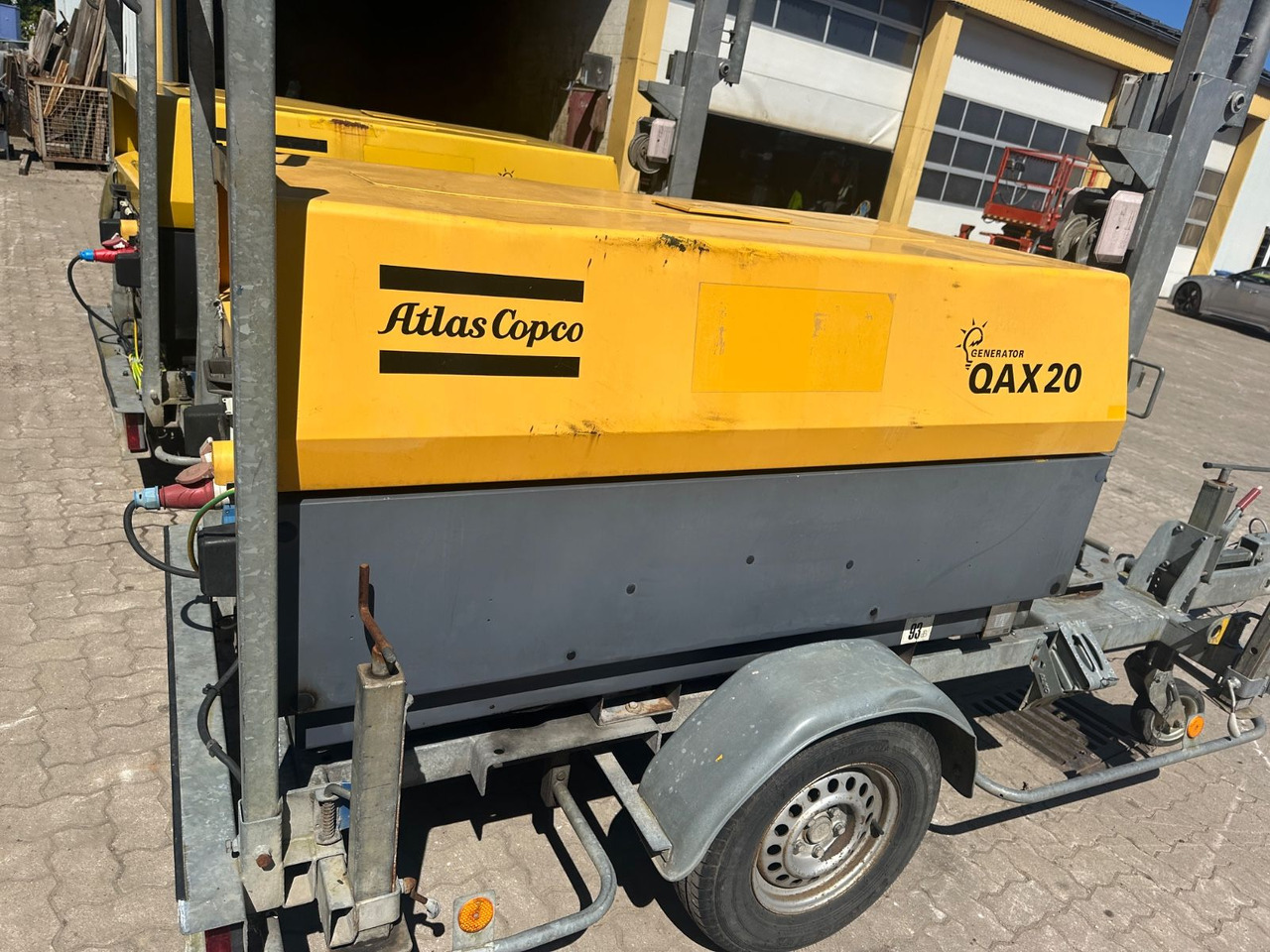 Atlas Copco QAX20 Generator / Lichtgiraffe / TÜV 02/2026 - Электрогенератор: фото 4 Atlas Copco QAX20 Generator / Lichtgiraffe / TÜV 02/2026 - Электрогенератор: фото 4