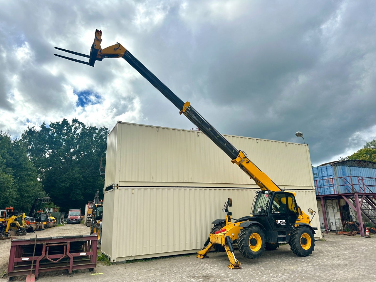 JCB 535-125 / 2019 BJ / 4.846 H / 12.5 Meter - Телескопический погрузчик: фото 2 JCB 535-125 / 2019 BJ / 4.846 H / 12.5 Meter - Телескопический погрузчик: фото 2