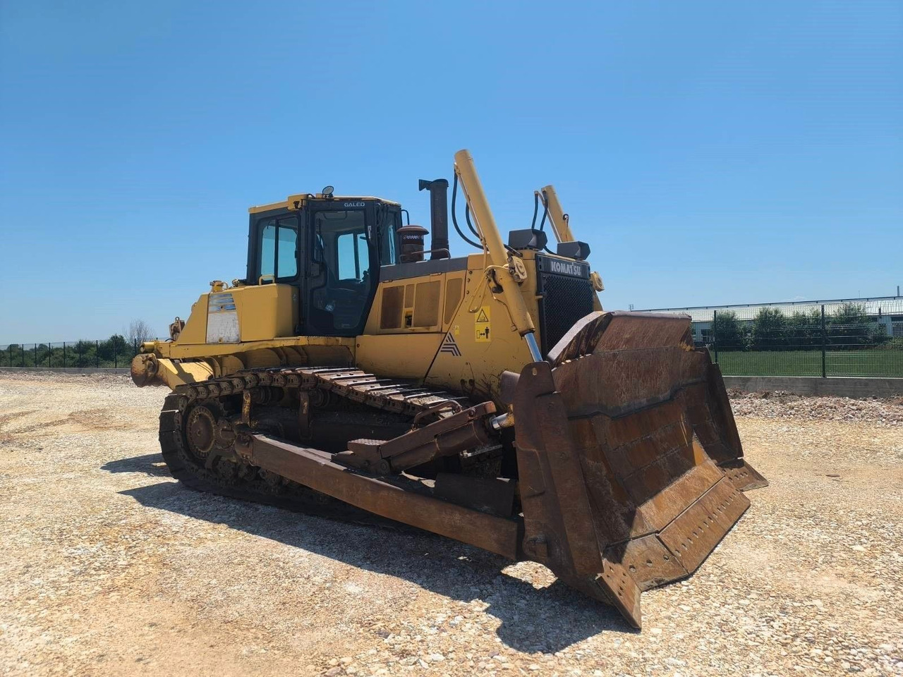 Komatsu D155AX-6 - Бульдозер: фото 1 Komatsu D155AX-6 - Бульдозер: фото 1