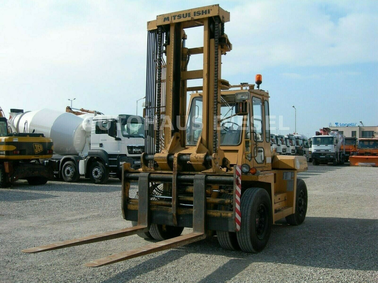 Mitsubishi FD 135 - Дизельный погрузчик: фото 3 Mitsubishi FD 135 - Дизельный погрузчик: фото 3