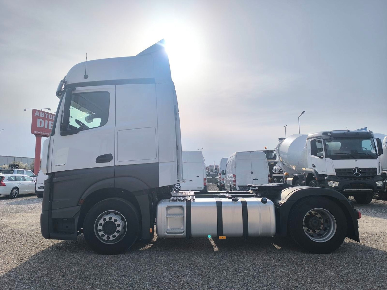 Mercedes-Benz Actros 1845 - Тягач: фото 4 Mercedes-Benz Actros 1845 - Тягач: фото 4