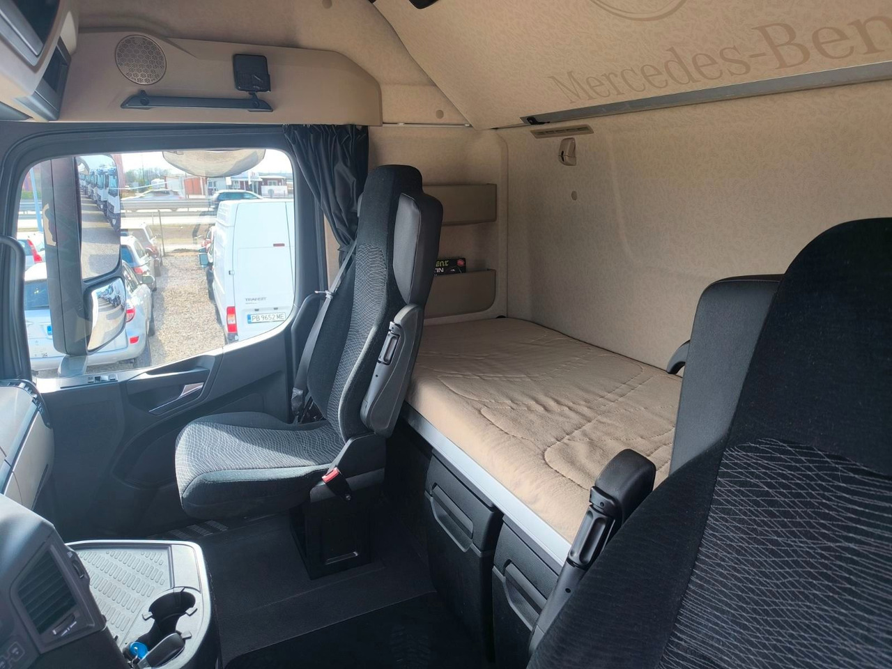 Mercedes-Benz Actros 1845 в лизинг Mercedes-Benz Actros 1845: фото 10