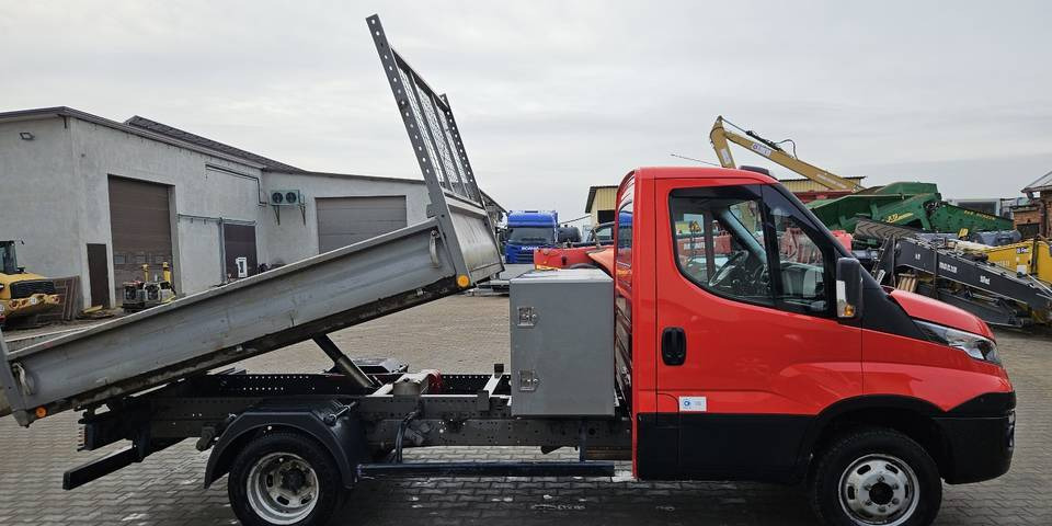 Wywrotka Iveco Daily 35S14 DMC 3,5t FV23% klima JPM - Малотоннажный самосвал: фото 5 Wywrotka Iveco Daily 35S14 DMC 3,5t FV23% klima JPM - Малотоннажный самосвал: фото 5