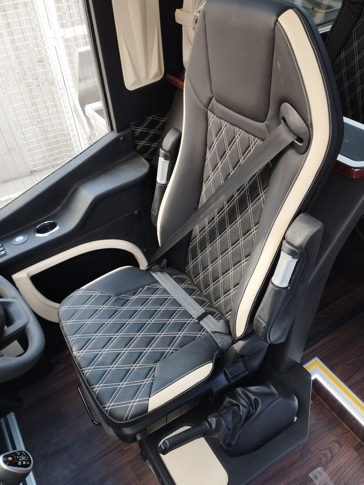 Новый Туристический автобус IVECO DAILY -  RIGHT HAND DRIVE TOURISTIC VEHICLE: фото 17